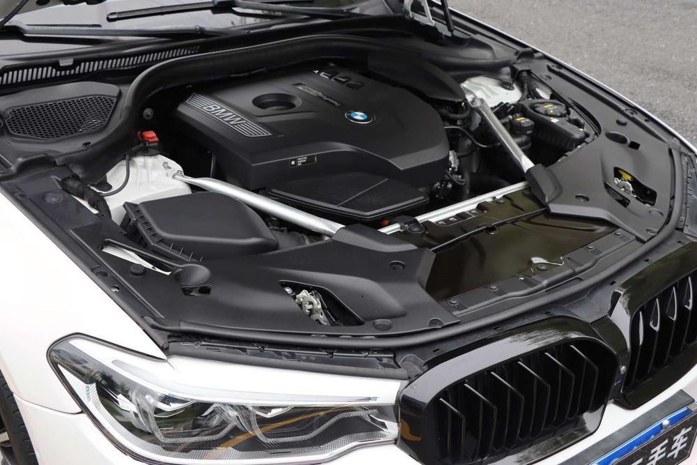 BMW BMW 5-Series