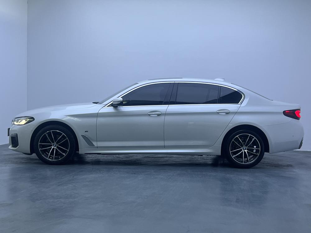 BMW BMW 5-Series