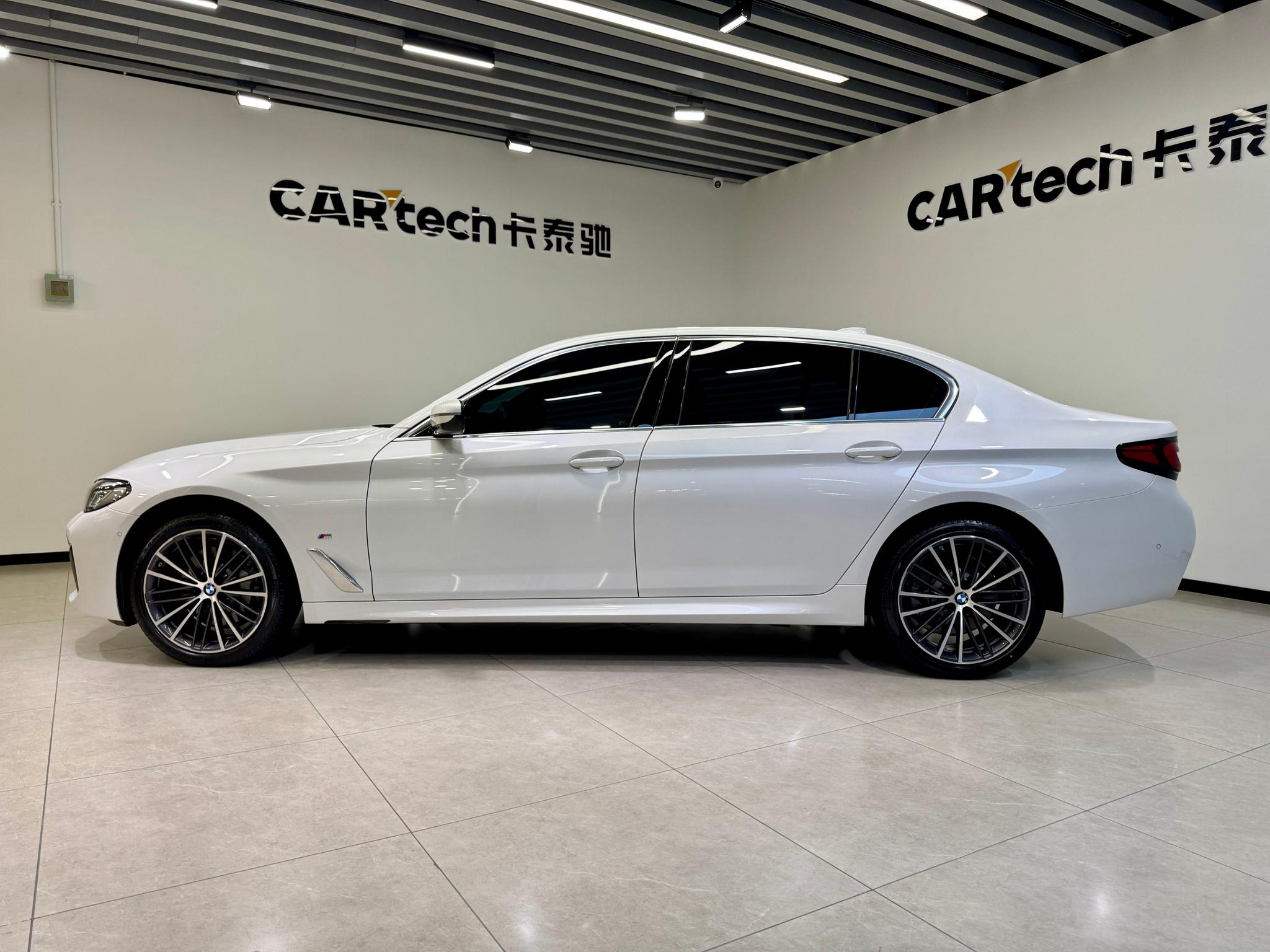BMW BMW 5-Series