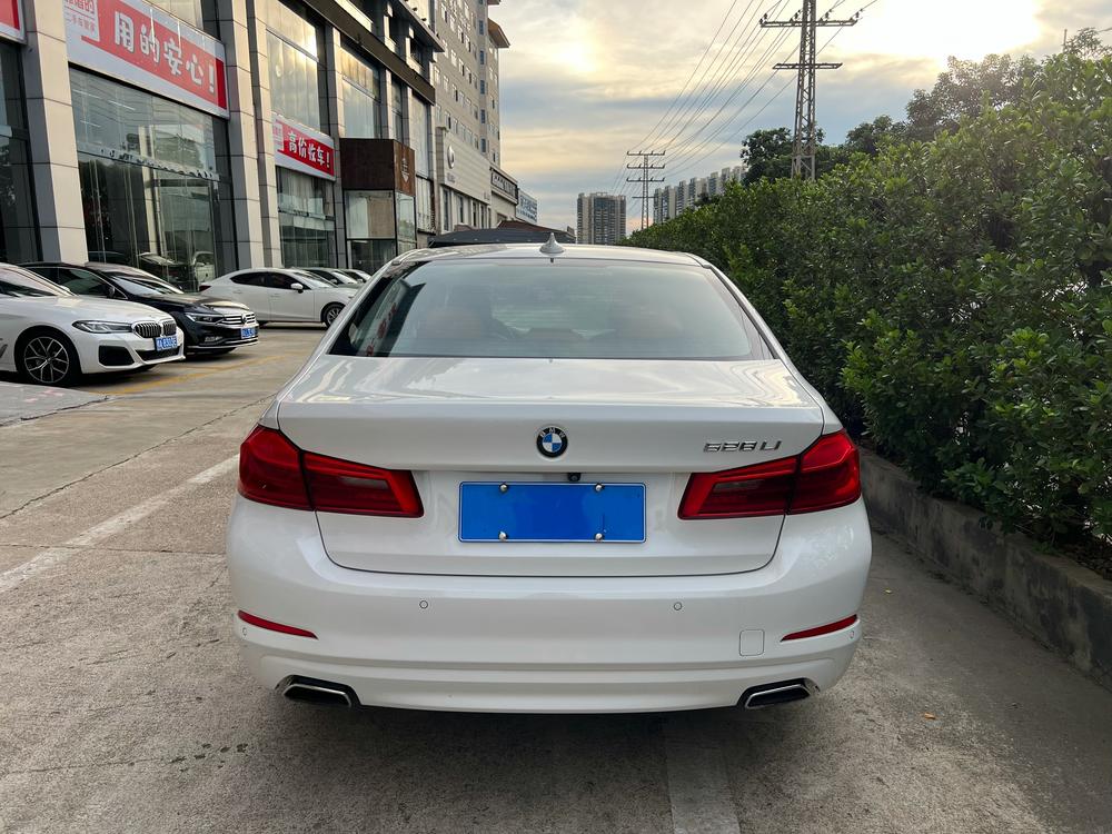 BMW BMW 5-Series