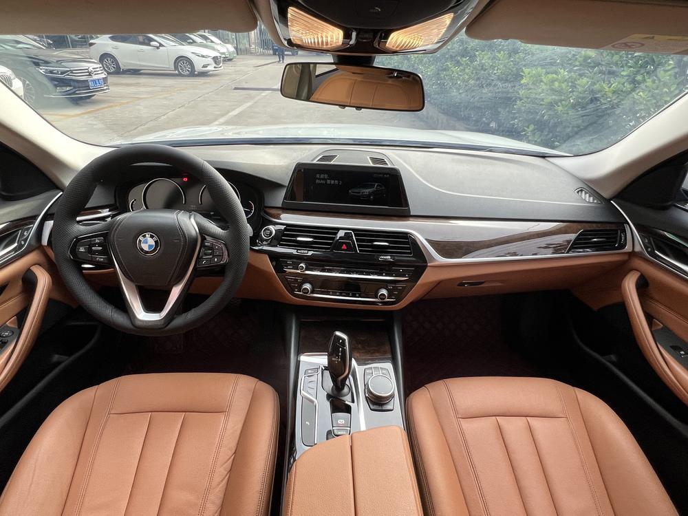 BMW BMW 5-Series