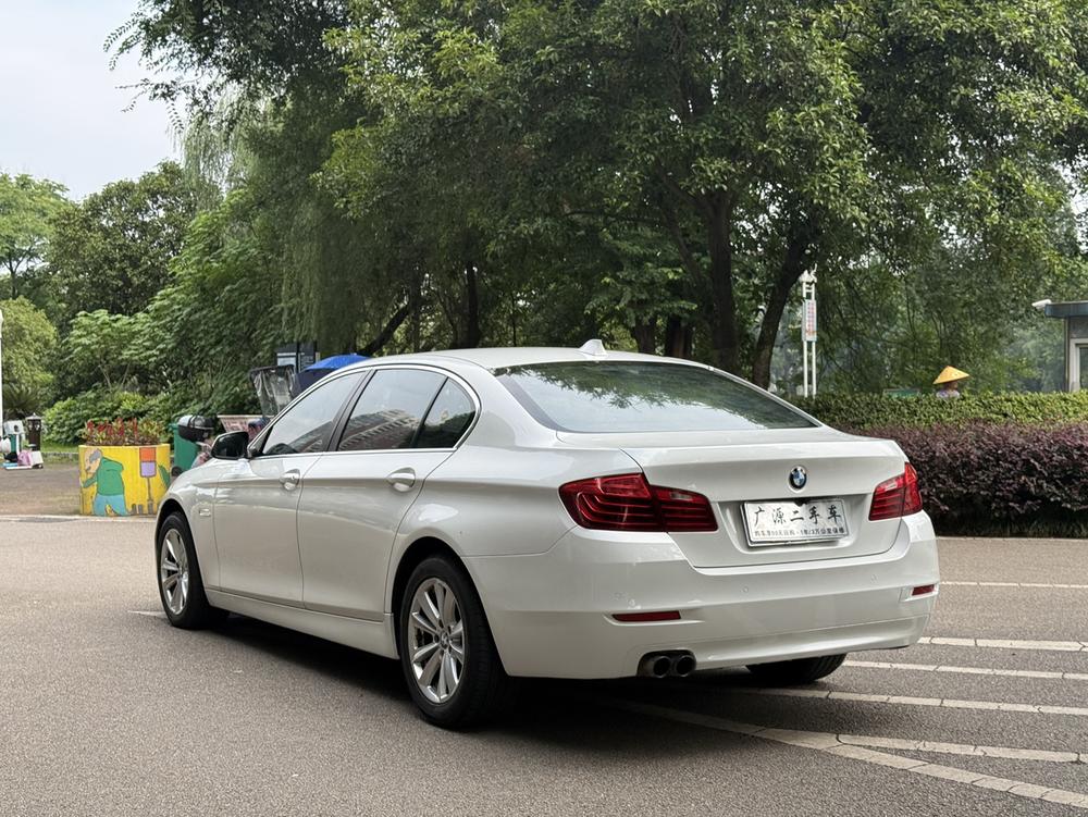 BMW BMW 5-Series