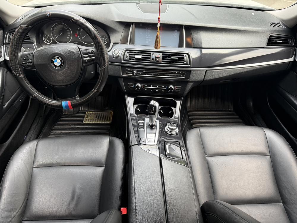 BMW BMW 5-Series