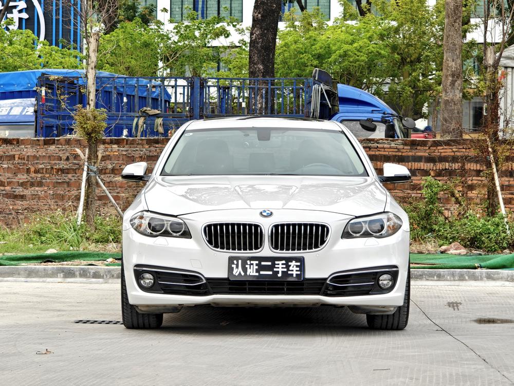 BMW BMW 5-Series