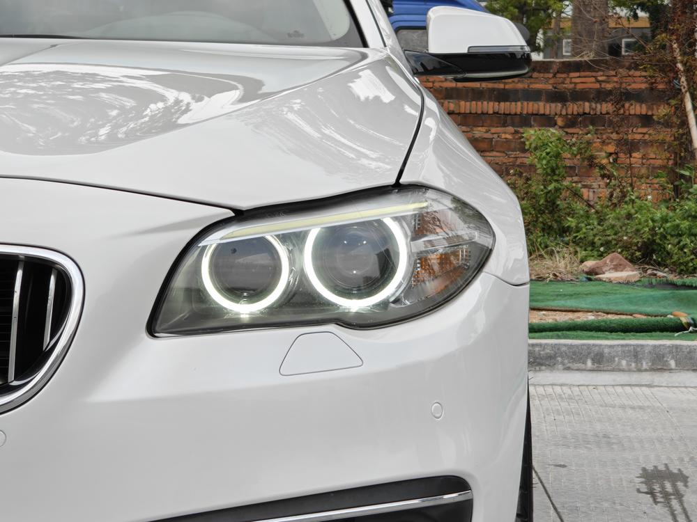 BMW BMW 5-Series
