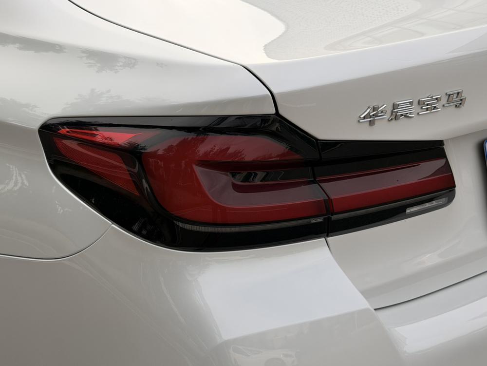 BMW BMW 5-Series