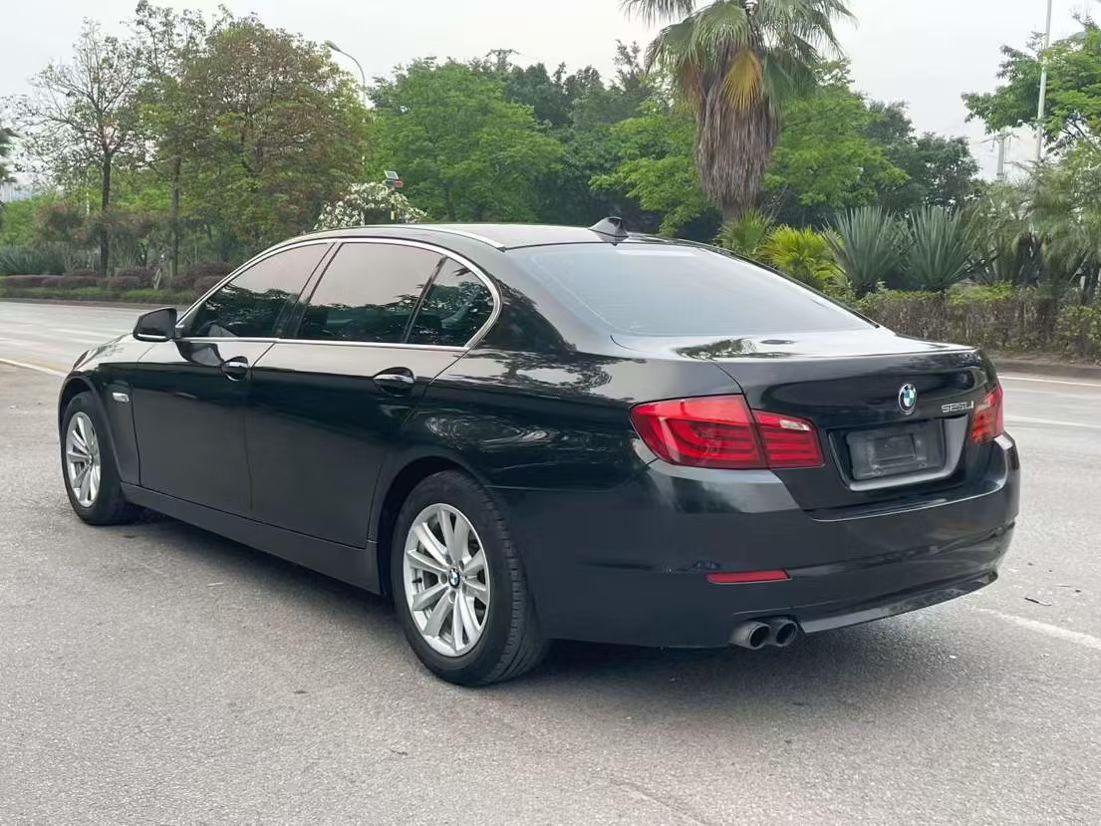 BMW BMW 5-Series