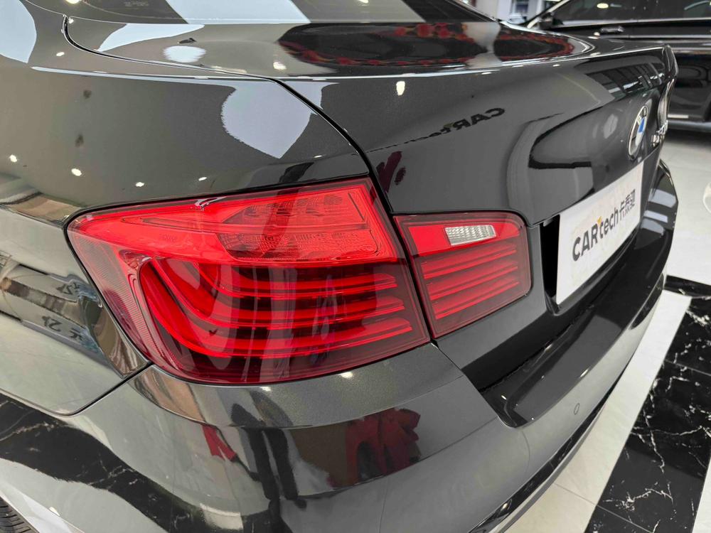 BMW BMW 5-Series