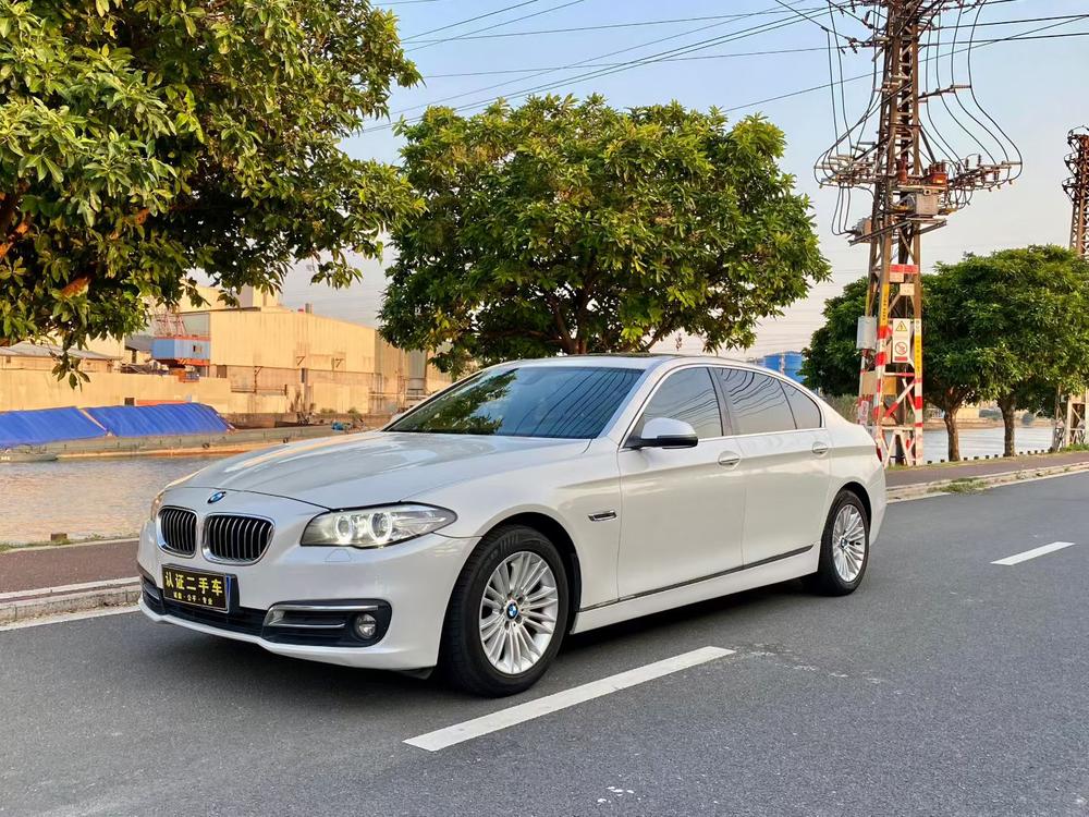 BMW BMW 5-Series