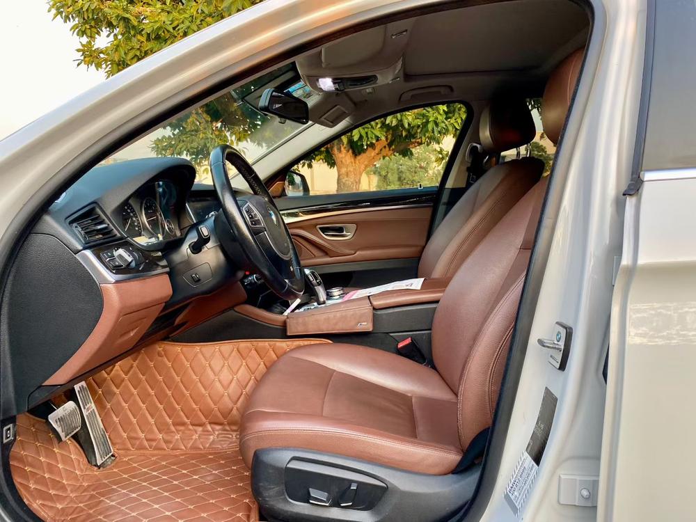 BMW BMW 5-Series