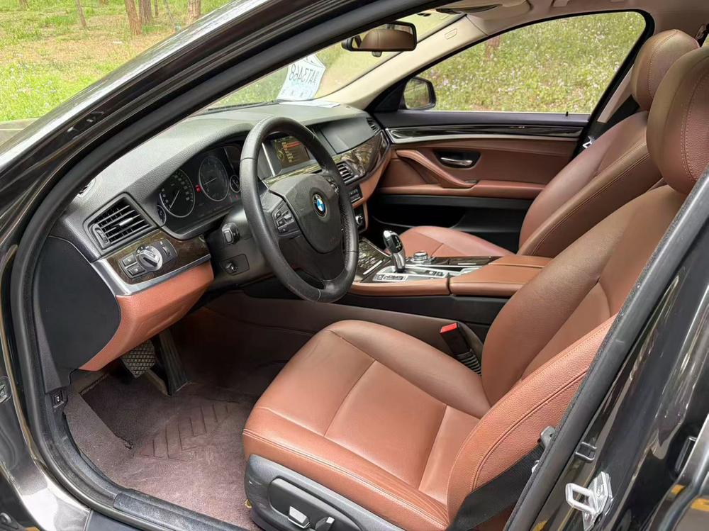 BMW BMW 5-Series
