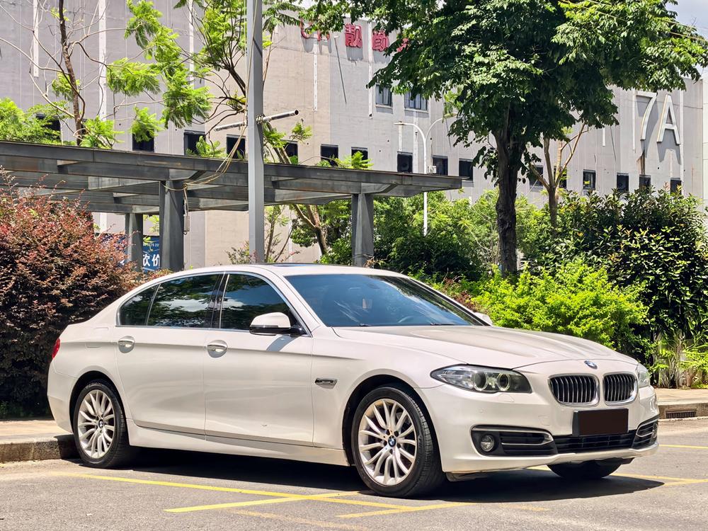 BMW BMW 5-Series