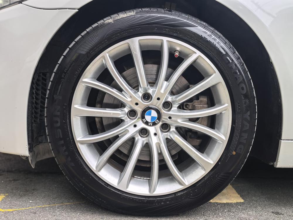 BMW BMW 5-Series