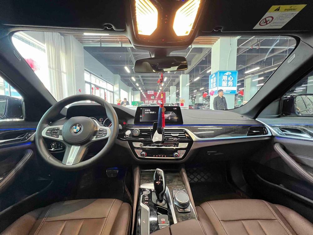 BMW BMW 5-Series