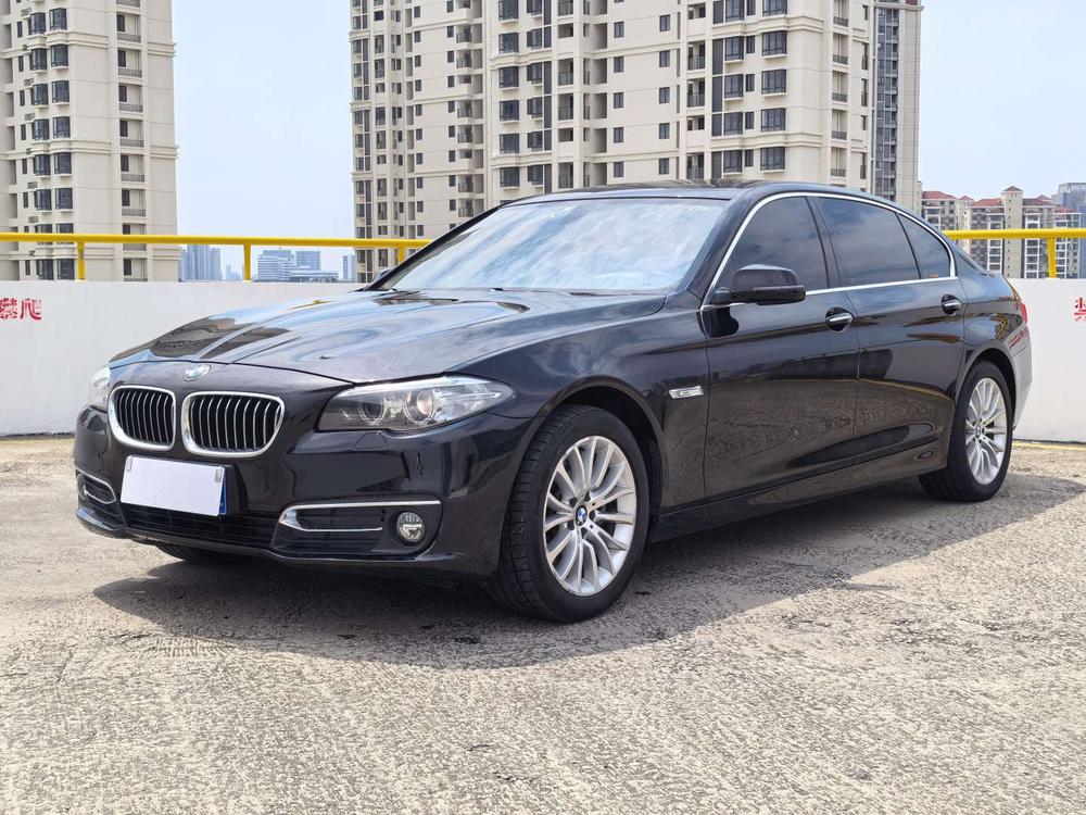BMW BMW 5-Series