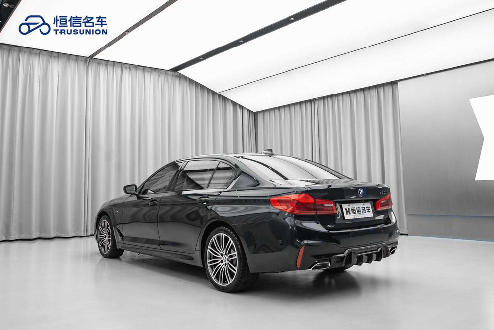 BMW BMW 5-Series