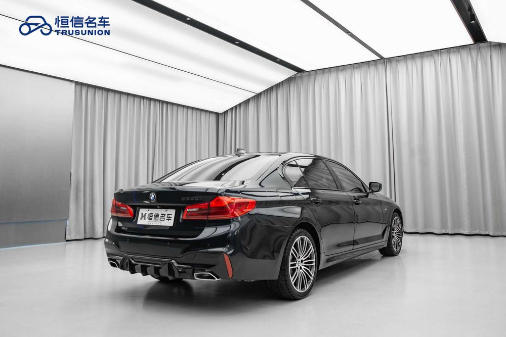 BMW BMW 5-Series