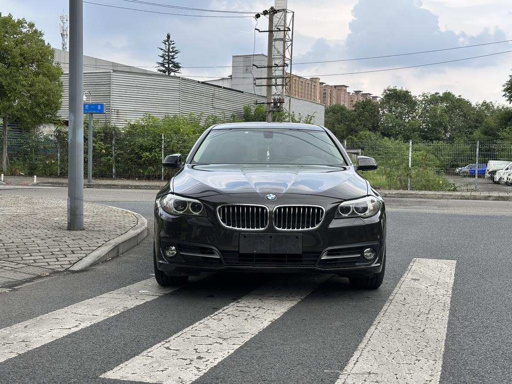BMW BMW 5-Series