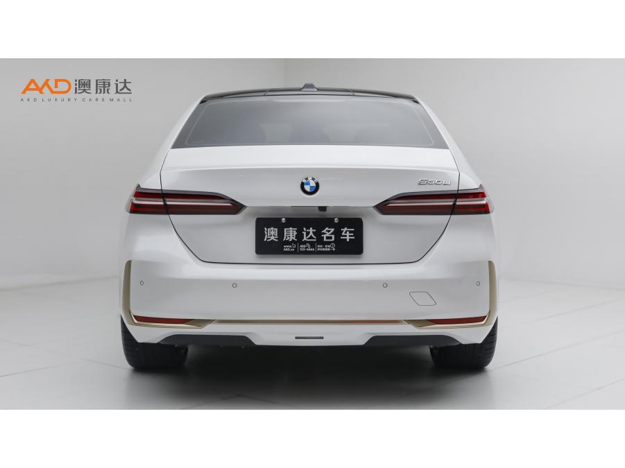 BMW BMW 5-Series
