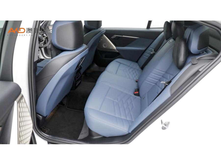 BMW BMW 5-Series