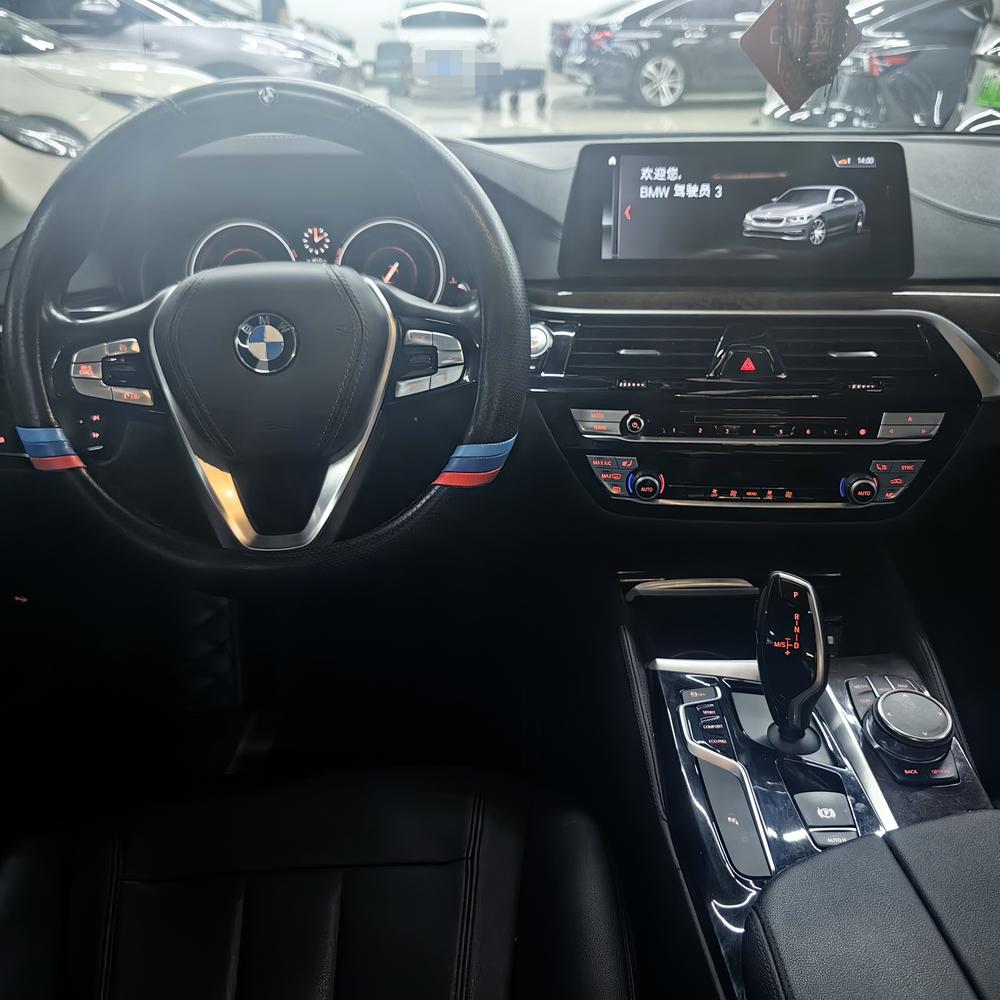 BMW BMW 5-Series