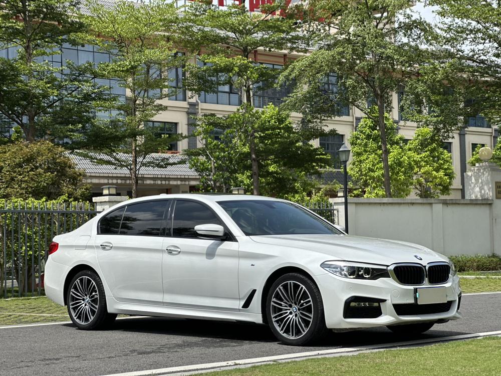 BMW BMW 5-Series