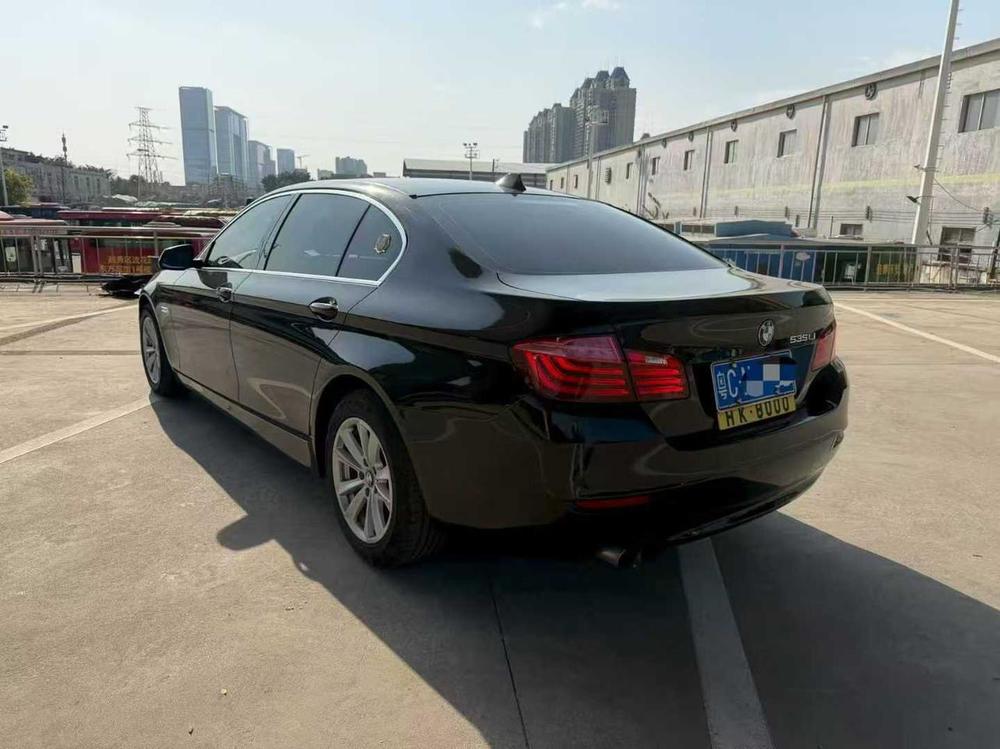 BMW BMW 5-Series