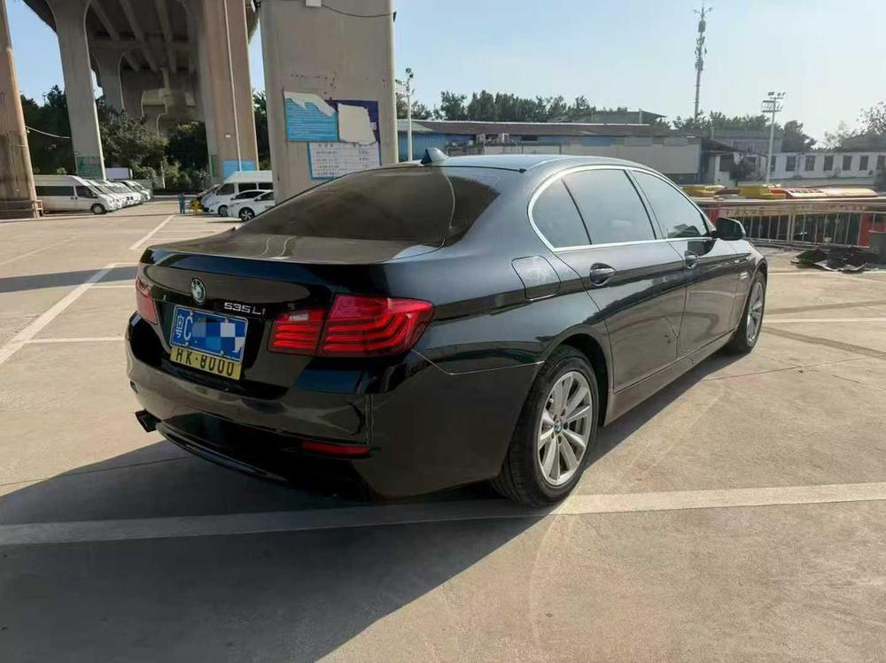 BMW BMW 5-Series