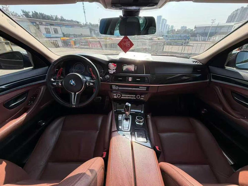 BMW BMW 5-Series