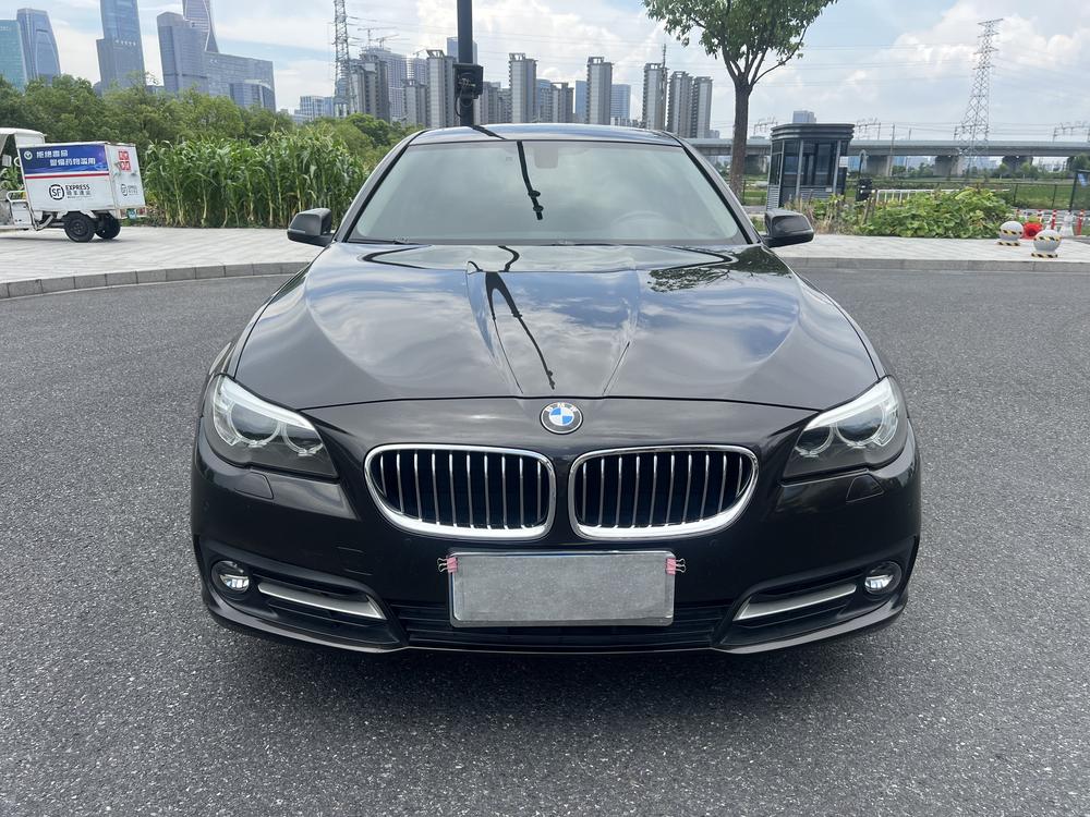 BMW BMW 5-Series
