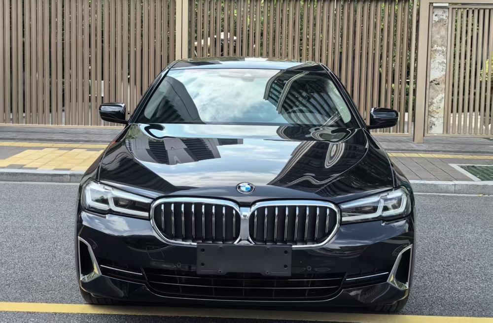 BMW BMW 5-Series