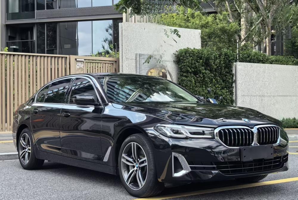 BMW BMW 5-Series