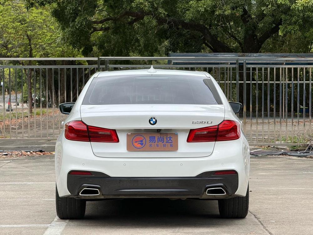 BMW BMW 5-Series