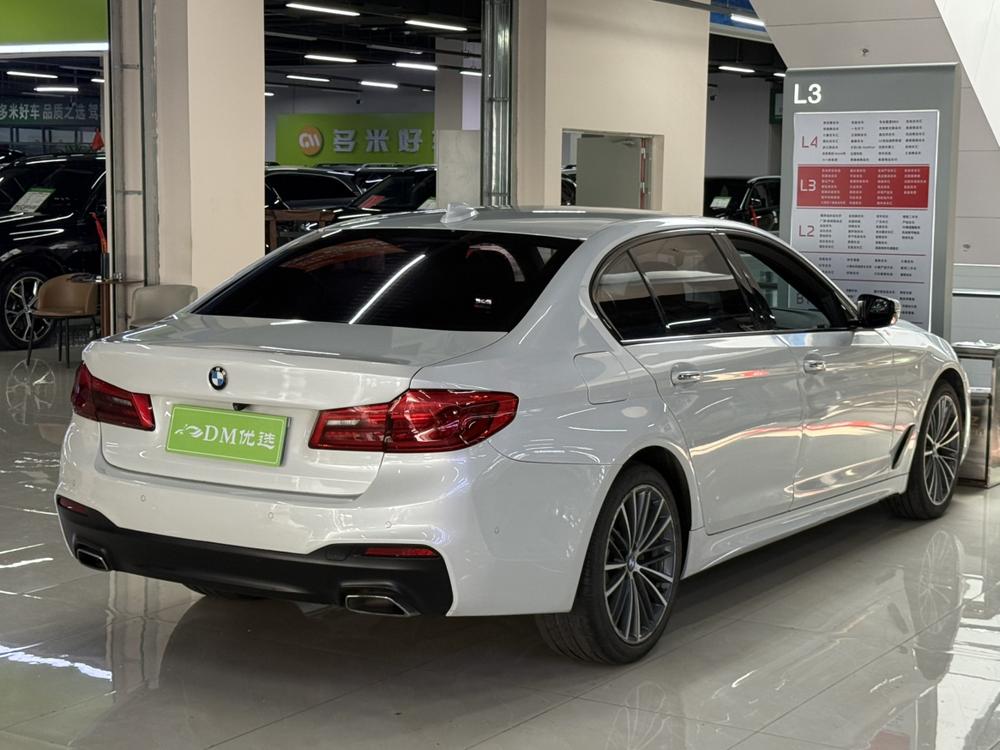 BMW BMW 5-Series