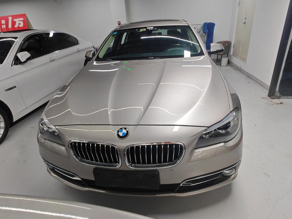 BMW BMW 5-Series
