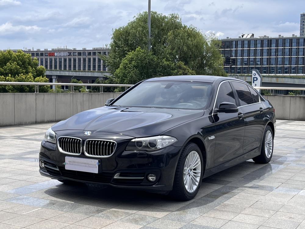 BMW BMW 5-Series