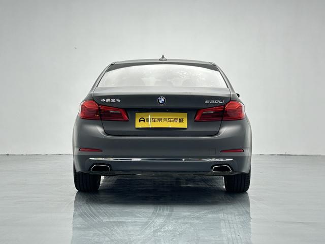 BMW BMW 5-Series
