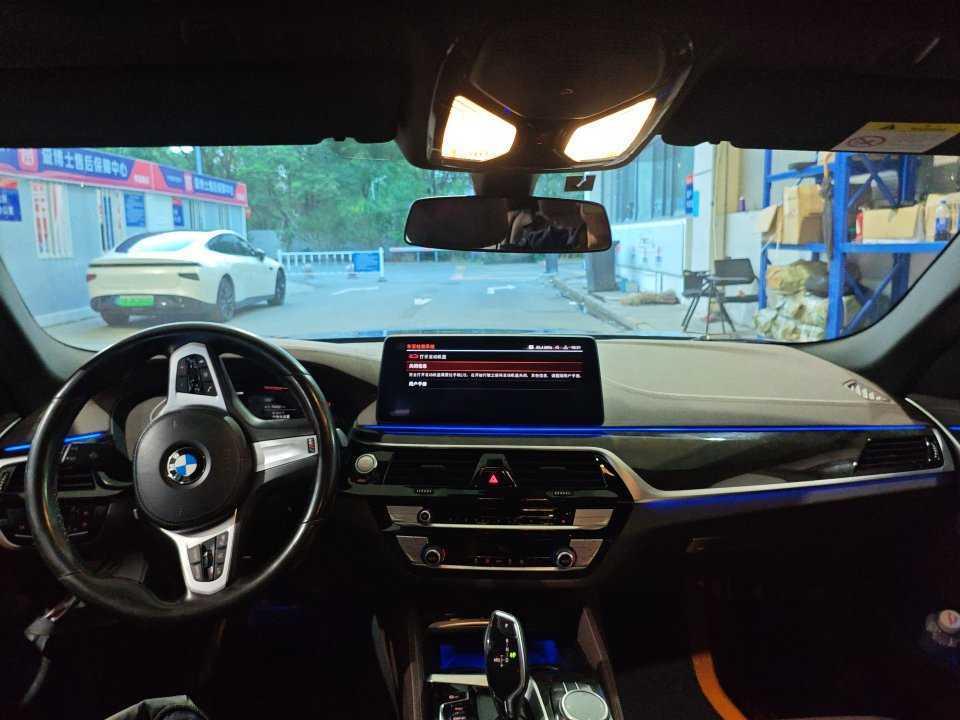 BMW BMW 5-Series