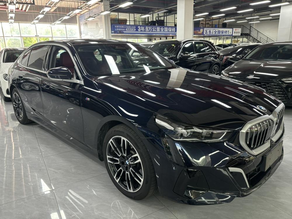 BMW BMW 5-Series