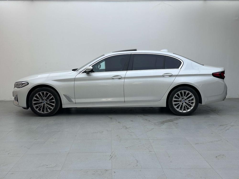 BMW BMW 5-Series
