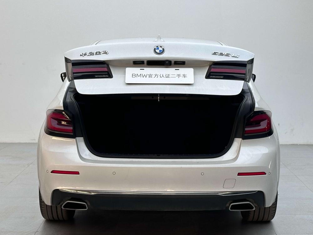 BMW BMW 5-Series