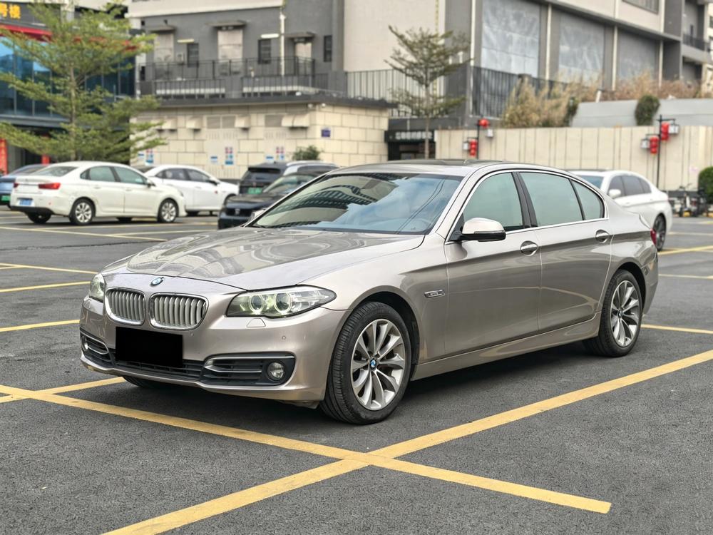 BMW BMW 5-Series