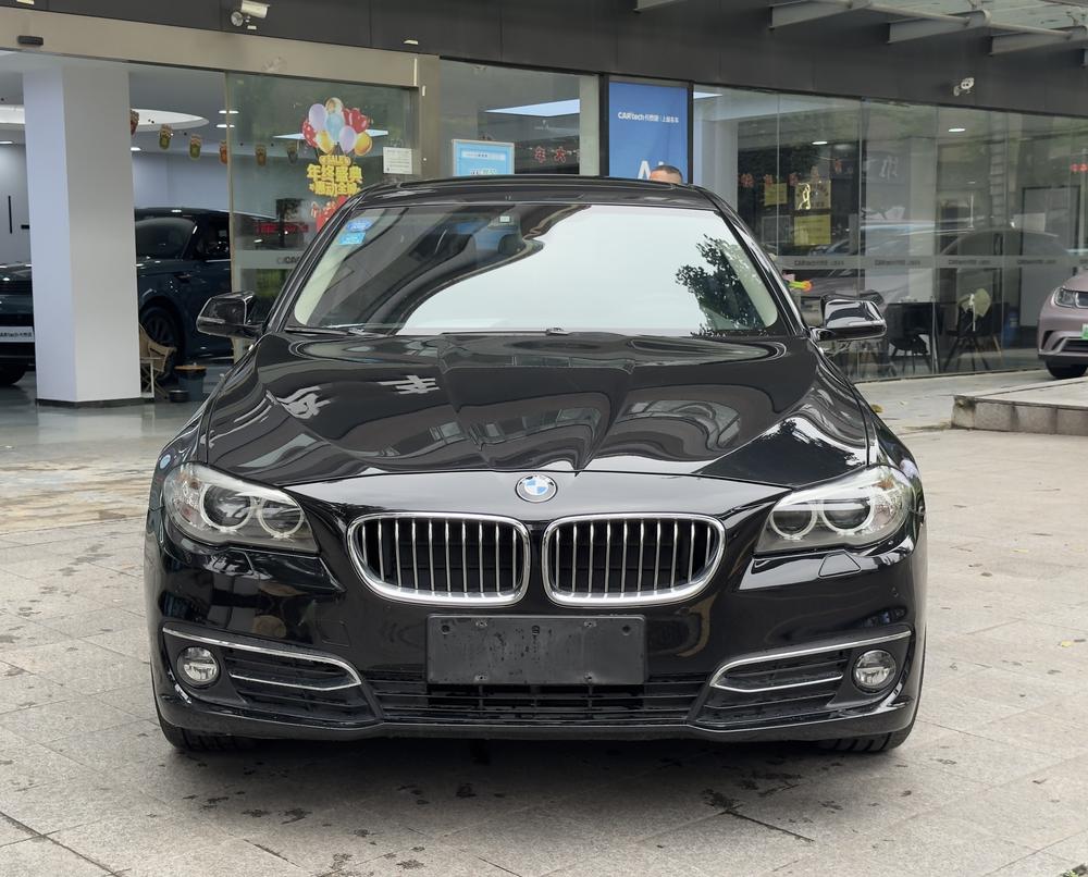 BMW BMW 5-Series