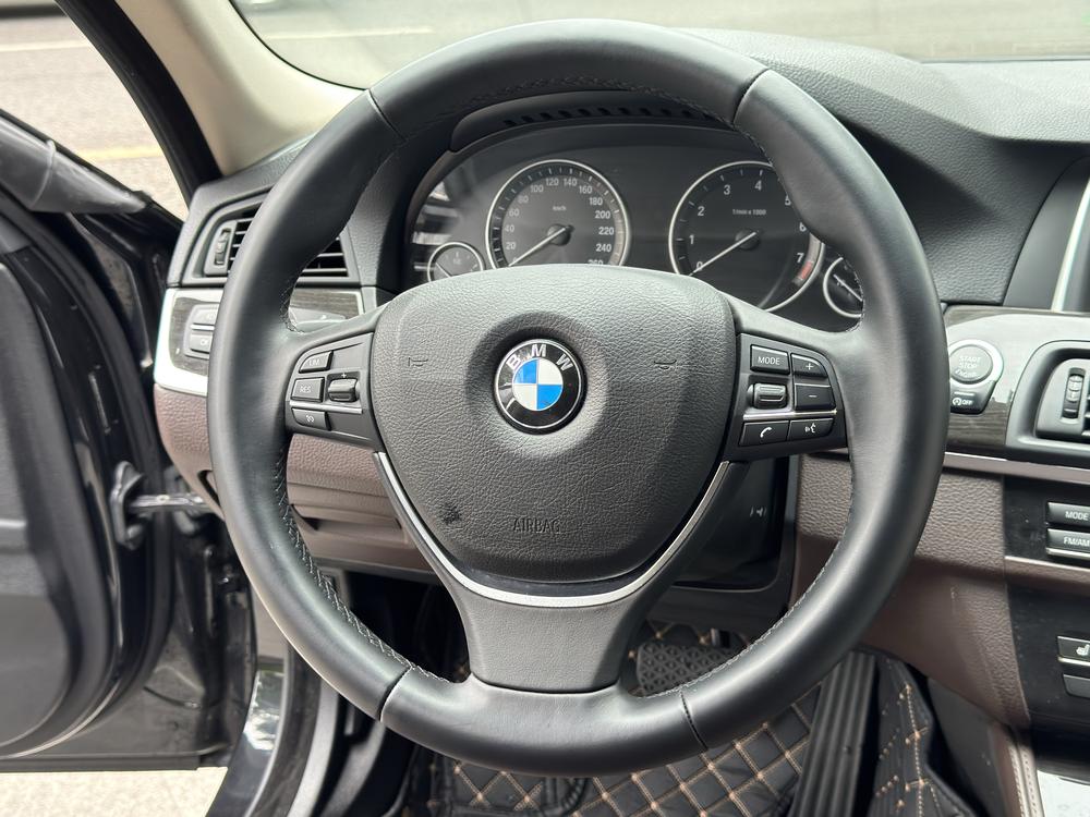 BMW BMW 5-Series