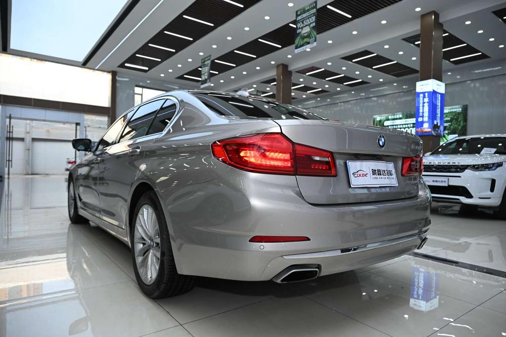 BMW BMW 5-Series