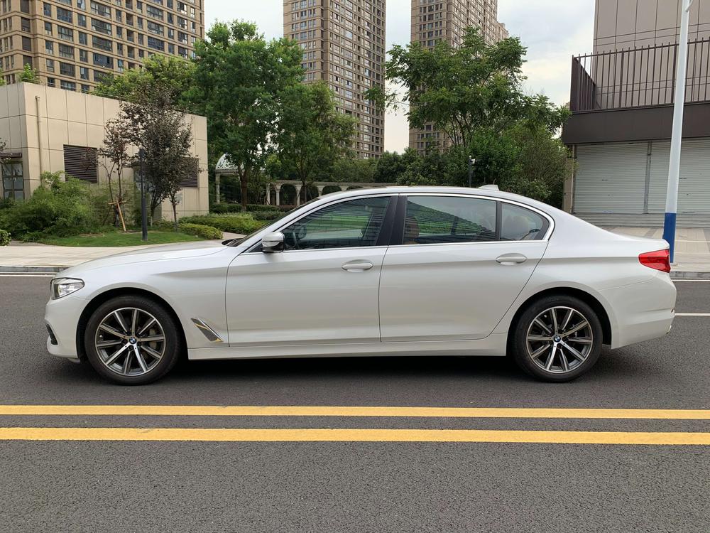 BMW BMW 5-Series
