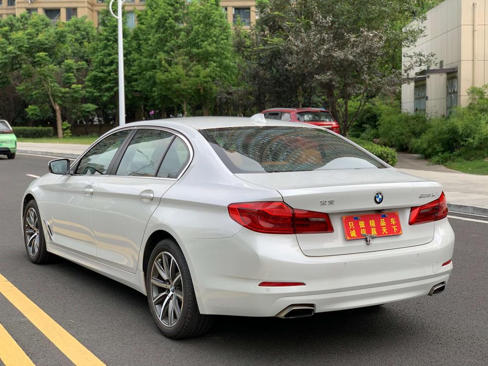 BMW BMW 5-Series