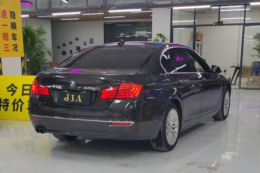 BMW BMW 5-Series