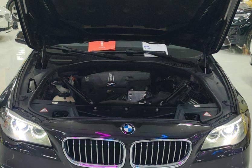 BMW BMW 5-Series