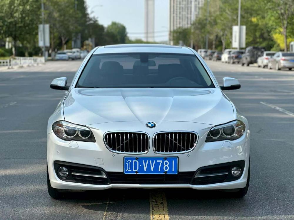 BMW BMW 5-Series